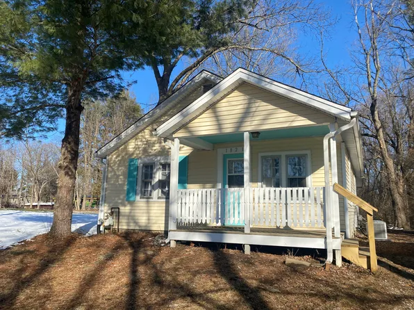 1821 S Maxwell St, Bloomington, IN 47401