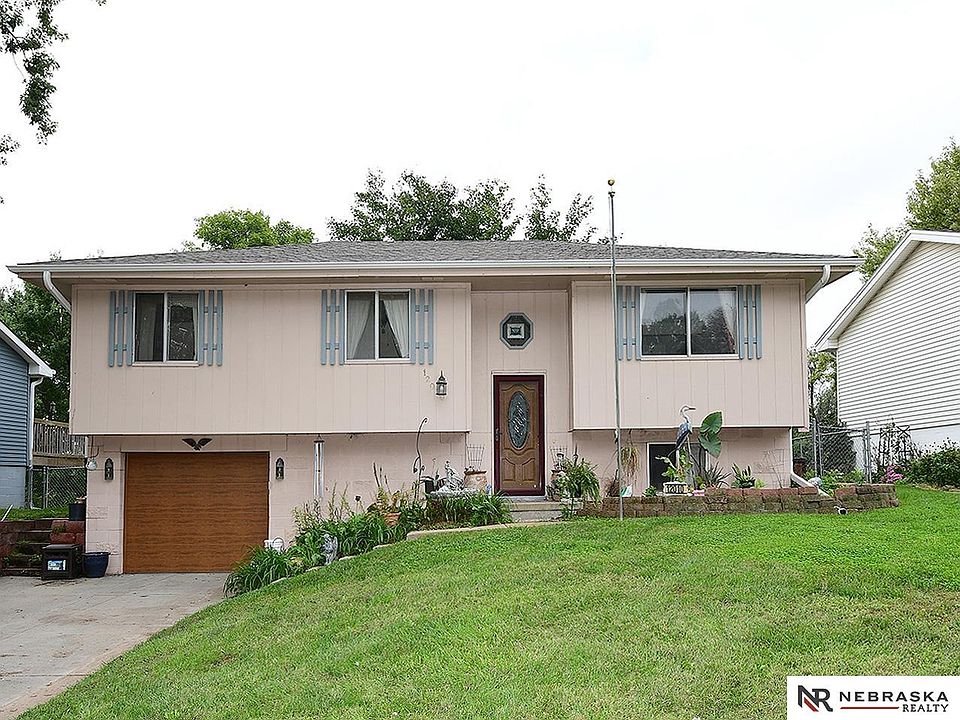 1st image of 12010 N 157th St