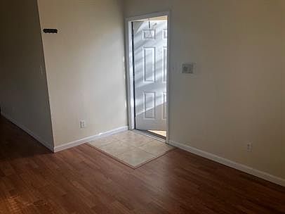 4th image of 860 Cypress Park Way APT K4-399
