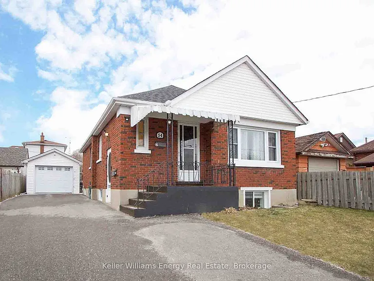 54 Chadburn St #MAIN — Photo 1