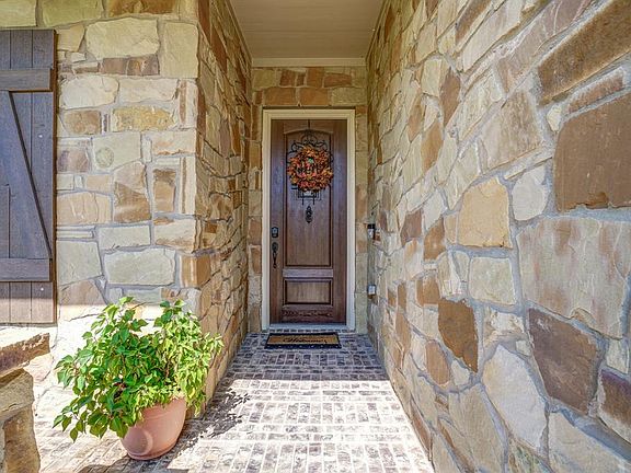 3rd image of 20230 Bristol Bluff Ln
