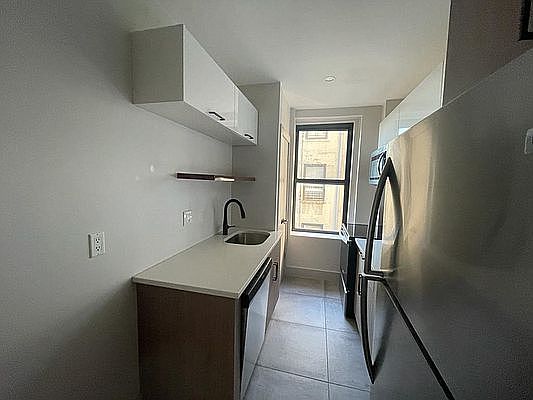 4th image of 8020 Bay Pkwy #36B