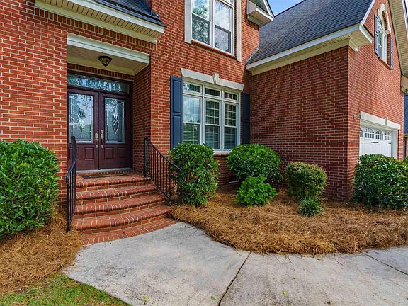 2nd image of 639 Bay Harbor Cir