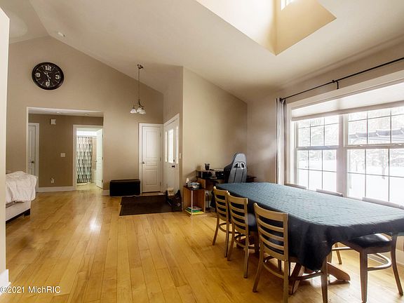 4th image of 2272 Northwind Dr