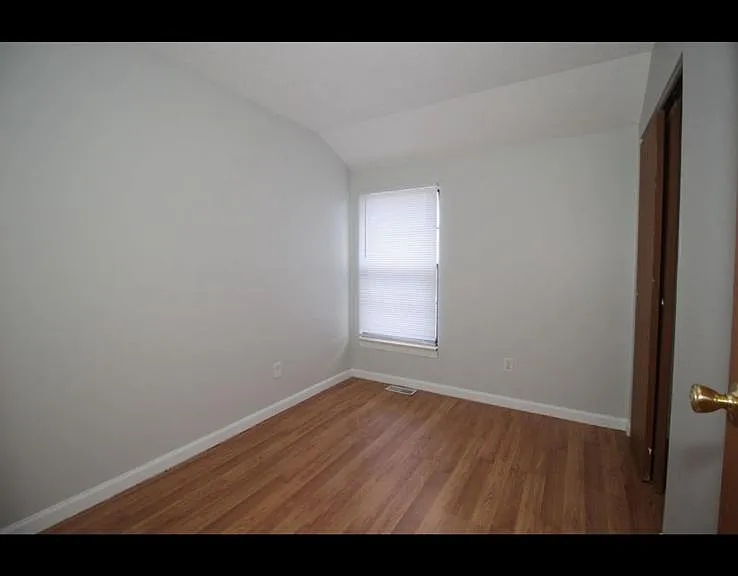 700 N Adelaide St #112 — Photo 7
