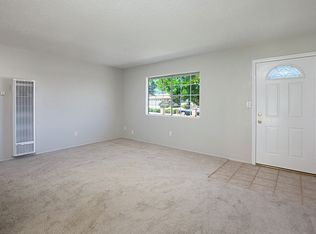 816 La Palma Dr, Fallbrook, CA 92028