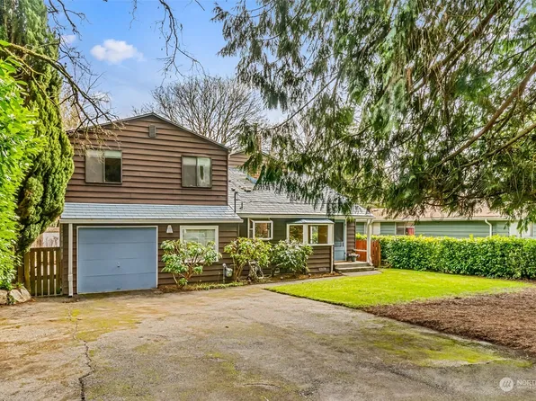 14040 19th Avenue NE, Seattle, WA 98125