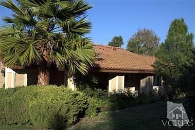 2nd image of 330 Mesa Ave