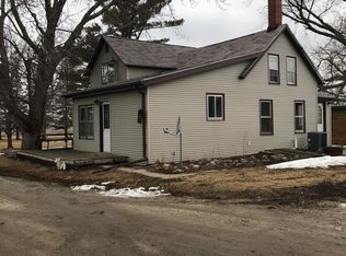 1258 Hayes Ave, Clare, IA 50524