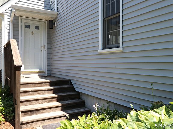 3rd image of 50 Wilton Crest #50