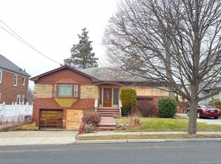 166-07 33rd Avenue, Flushing, NY 11358