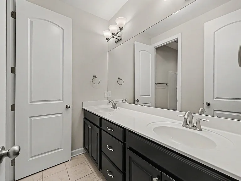 14131 Old Vermillion Dr — Photo 31