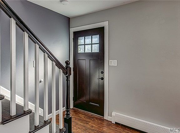 3rd image of 165 Claremont St