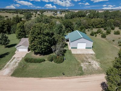 1666 W Larkin Dr, Milton, KS, 67106