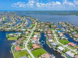 175 Dan River Ct, Marco Island, FL 34145