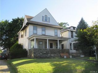 4 Overlook St, Mount Vernon, NY 10552