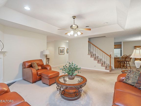 5th image of 149 Creekwood Way