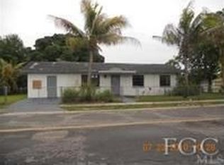 2947 Blount St, Fort Myers, FL 33916