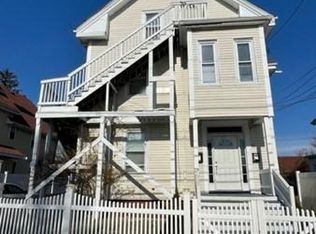 15 Howard St #2, Lynn, MA 01902