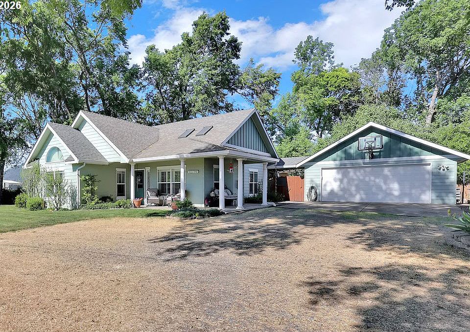 1st image of 1208 Linn Way