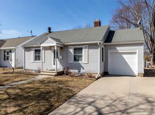 1016 Marquette Ave, Green Bay, WI 54304