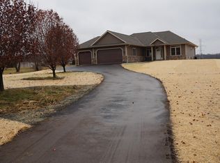 21647 8 Mile Rd, Muskego, WI 53150