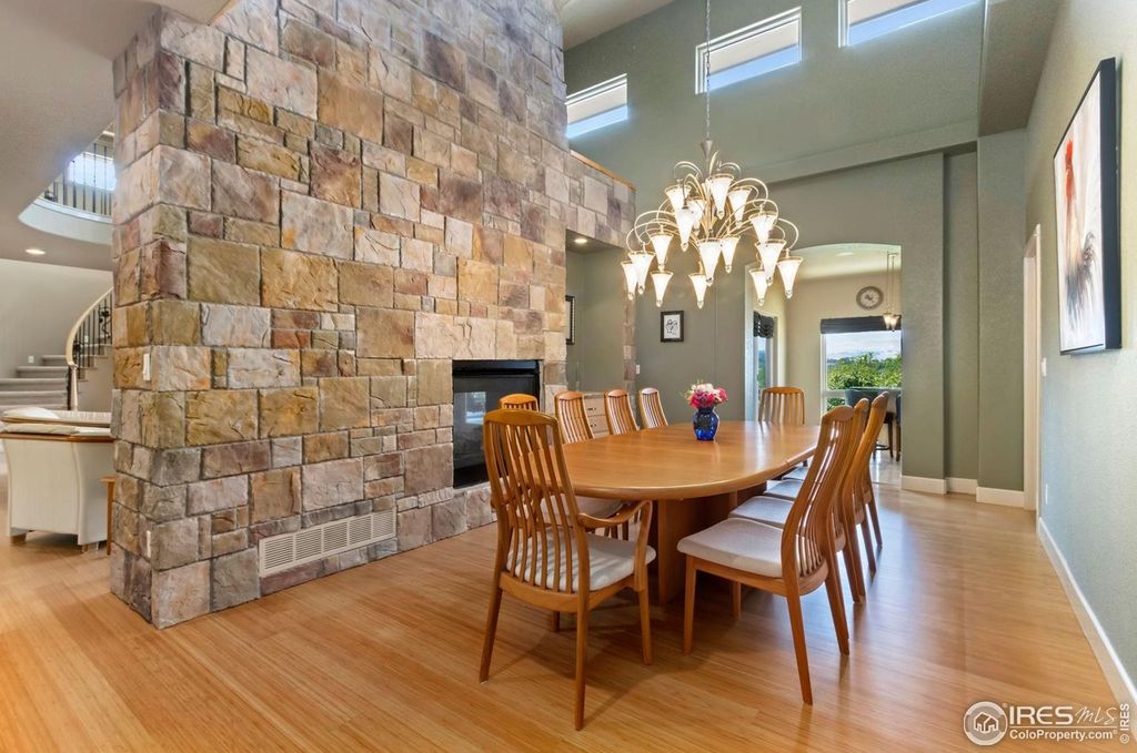263 Rossum Dr