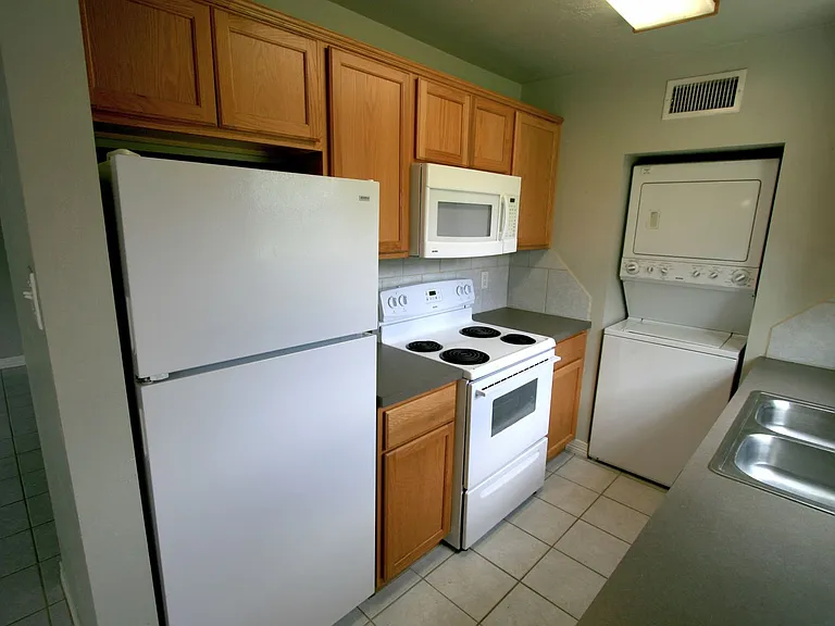 4402 Boyett St #A-D — Photo 4