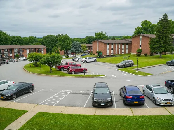 Rockwood Gardens Apartments