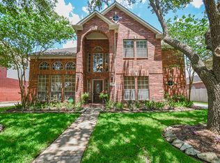 1035 Evandale Ln, Sugar Land, TX 77479