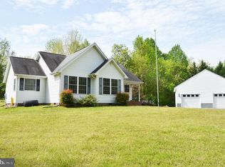 9712 Mohawk Dr, King George, VA 22485