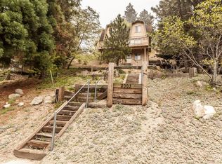 2003 Willow Dr, Running Springs, CA 92382