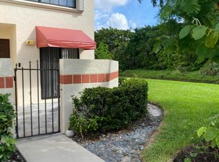 811 Freedom Ct #811, Deerfield Beach, FL 33442