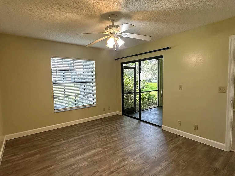321 Olivewood Pl #121 — Photo 8