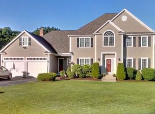 30 Glen Rd, Hopkinton, MA 01748