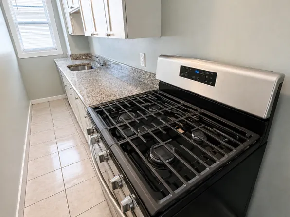 766 Plymouth Ave Fall River MA Spacious 3BR, 1BA w/ Large Master & Off Street Parking, 764-770 Plymouth Ave #Fc812078f, Fall River, MA 02721