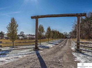 22011 Edgewater Rd, Elkhorn, NE 68022
