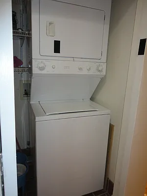 Rented by City Connections Realty | media 24