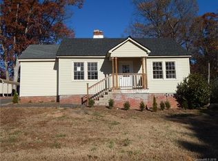 37 Oak Dr SW, Concord, NC 28027