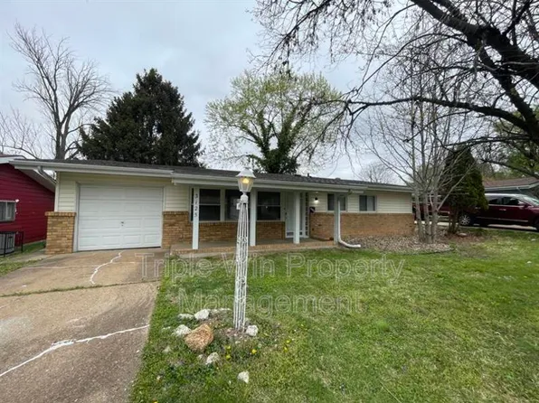 3125 Saint Catherine St, Florissant, MO 63033