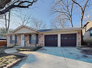 2900 Buena Vista Dr, Arlington, TX 76010