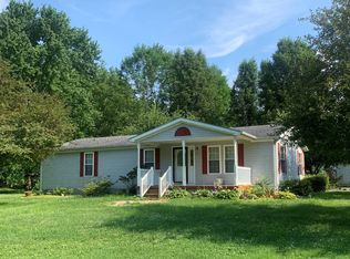 623 W Spring St, Grayville, IL 62844