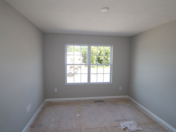 5th image of 11950 Merrion Ct #18