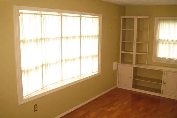 317 Ash Hollow Dr #1 — Photo 2