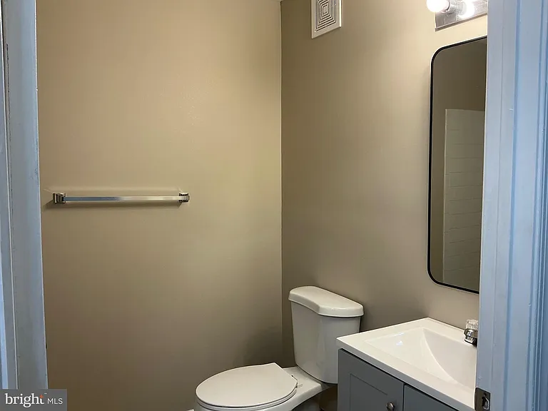 8961 Town Center Cir #1-101 — Photo 10