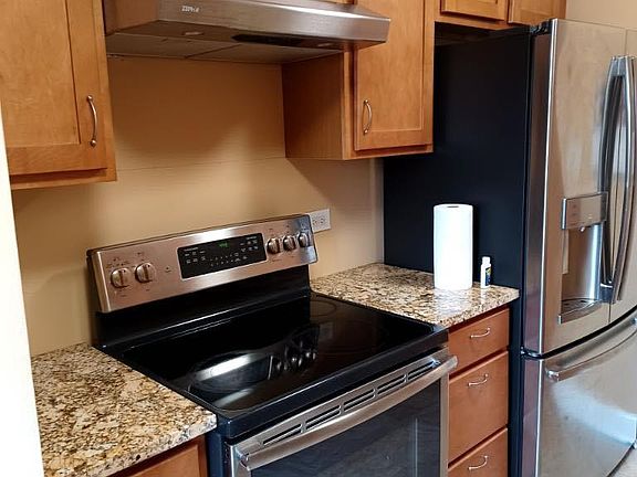 2nd image of 9390 Bay Colony Dr APT 1S