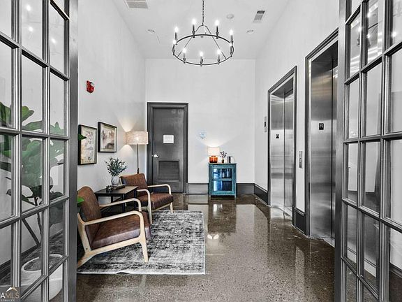 4th image of 360 Chambers St #309A