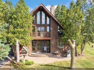 N2579 Hample Rd, Appleton, WI 54913