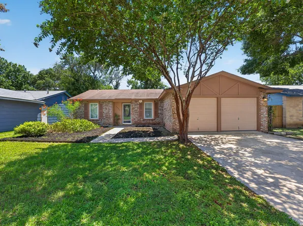 9350 Cliff Way, San Antonio, TX 78250