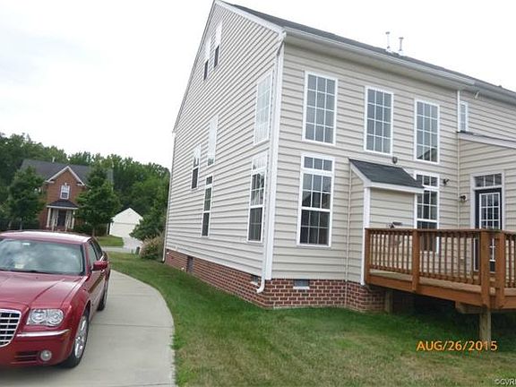 4th image of 1553 Village Field Dr